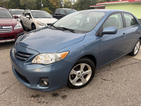 Used 2013 Toyota Corolla LE w/ Premium Pkg image 32