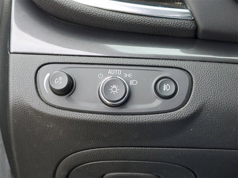 Used 2018 Buick Encore Sport Touring w/ Safety Package image 17