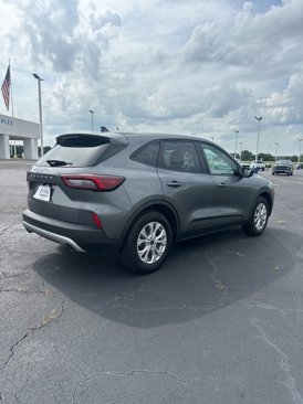Used 2025 Ford Escape Active image 3