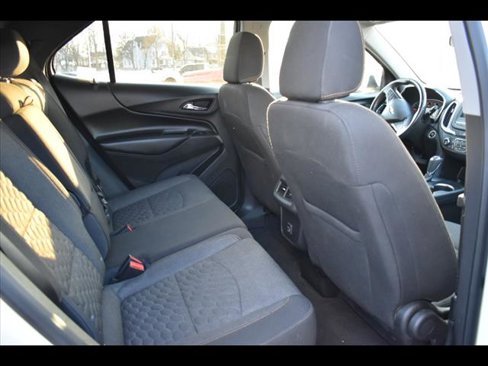 Used 2020 Chevrolet Equinox LT image 6