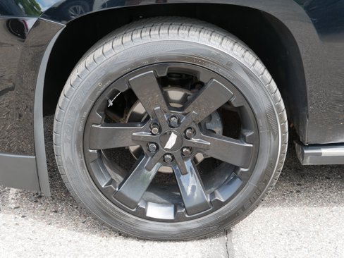 Used 2020 Cadillac Escalade ESV Premium Luxury image 4