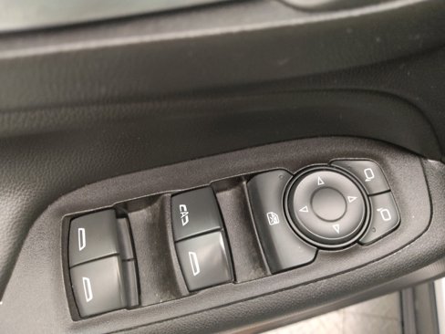 Used 2019 Chevrolet Equinox LT image 27