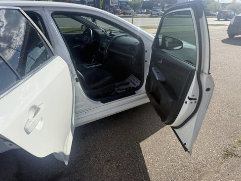 Used 2013 Toyota Camry SE image 8