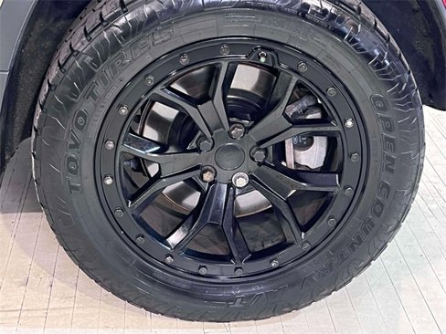 Used 2020 Land Rover Defender 110 First Edition image 14