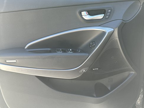 Used 2018 Hyundai Santa Fe Sport image 10