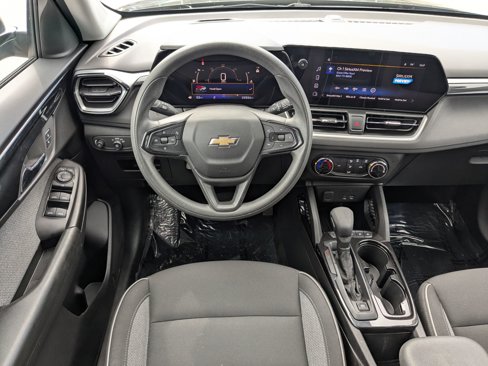 Used 2024 Chevrolet TrailBlazer LS w/ LS Convenience Package image 31