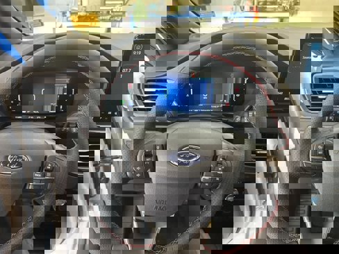 New 2025 Ford Escape ST-Line image 11