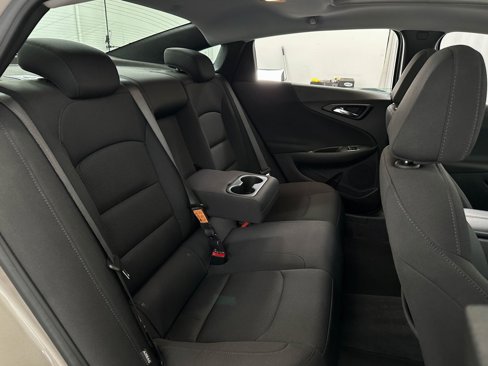Used 2023 Chevrolet Malibu LT image 19