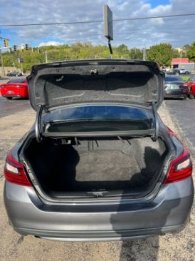 Used 2018 Nissan Altima 2.5 SR w/ SR Midnight Edition image 23