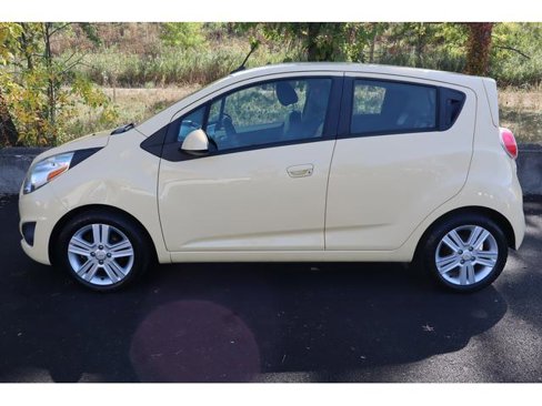 Used 2014 Chevrolet Spark LS image 4