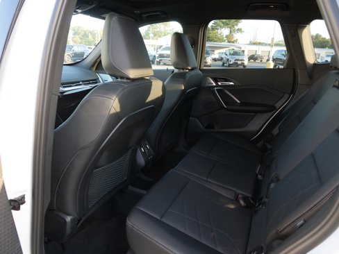 Used 2023 BMW X1 xDrive28i image 15
