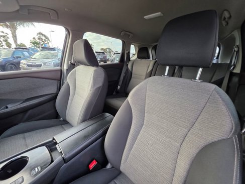 Used 2023 Nissan Rogue SV image 14