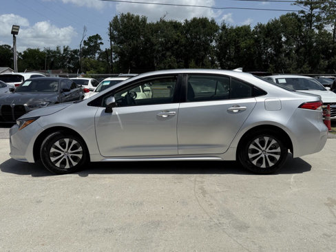 Used 2022 Toyota Corolla LE image 12