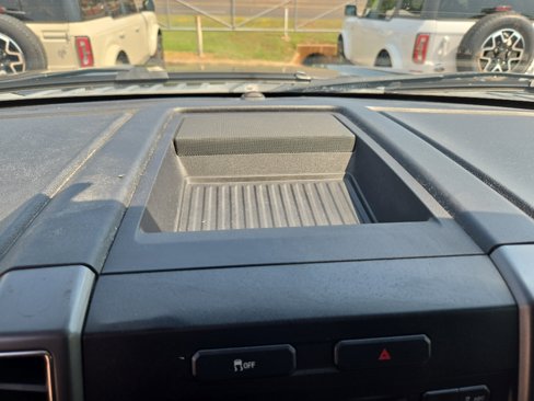 Used 2017 Ford F150 XLT image 34