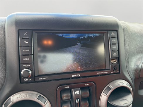 Used 2017 Jeep Wrangler Unlimited Sport image 26