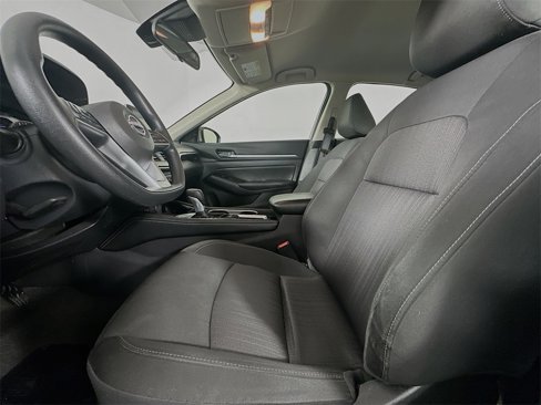 Used 2023 Nissan Altima 2.5 SV image 16