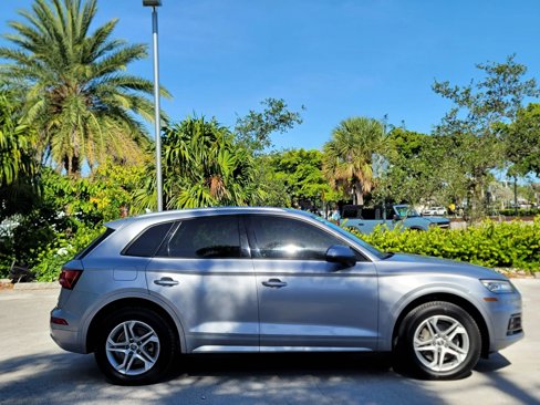 Used 2018 Audi Q5 2.0T Premium image 4