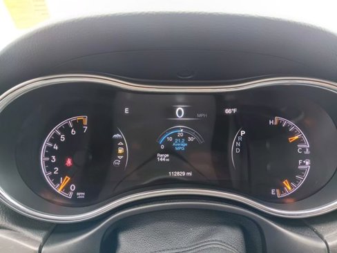 Used 2018 Jeep Grand Cherokee Limited w/ Luxury Group II image 17