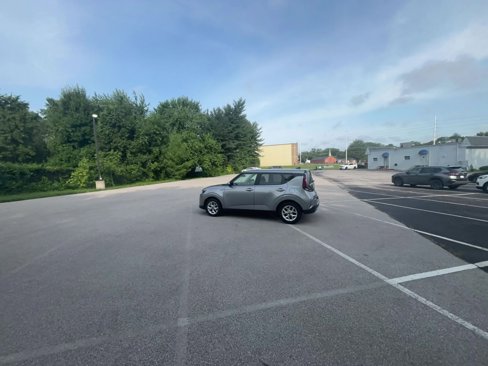 Used 2023 Kia Soul LX w/ LX Technology Package image 16