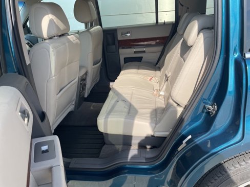 Used 2011 Ford Flex Limited w/ Trailer Tow Pkg Class III image 9