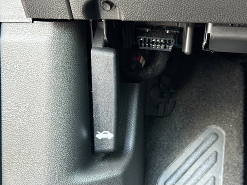 Certified 2022 Buick Encore Preferred w/ Safety Package image 39