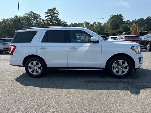 Used 2021 Ford Expedition XLT image 5