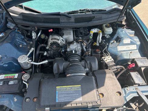 Used 2000 Chevrolet Camaro LT image 23