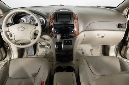 Used 2004 Toyota Sienna XLE Limited image 33