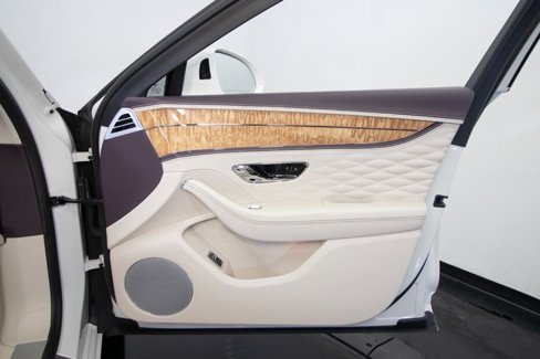 Used 2021 Bentley Flying Spur W12 image 52