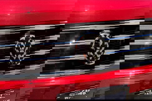 Certified 2022 Volkswagen Tiguan SE image 29