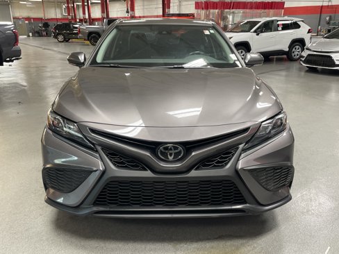 Certified 2023 Toyota Camry SE image 3