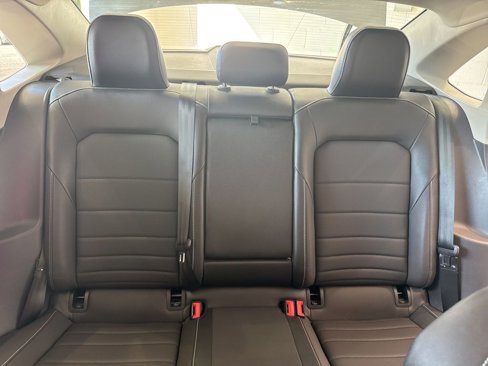 Used 2023 Volkswagen Jetta SE w/ Panoramic Sunroof Package image 17