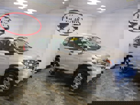 Used 2013 Honda CR-V LX image 4