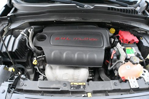 Used 2018 Jeep Renegade Latitude image 32