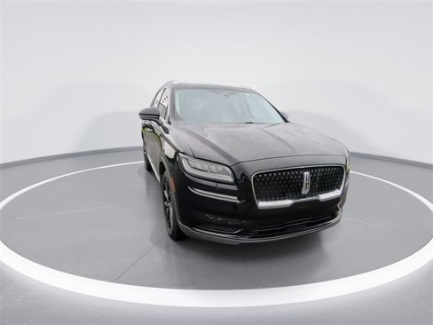 Used 2021 Lincoln Nautilus Reserve w/ Monochromatic Package image 3