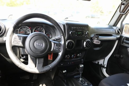 Used 2015 Jeep Wrangler Unlimited Sport w/ Max Tow Package image 14