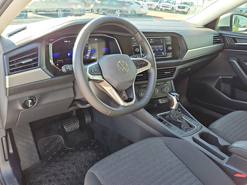 Used 2023 Volkswagen Jetta S image 10