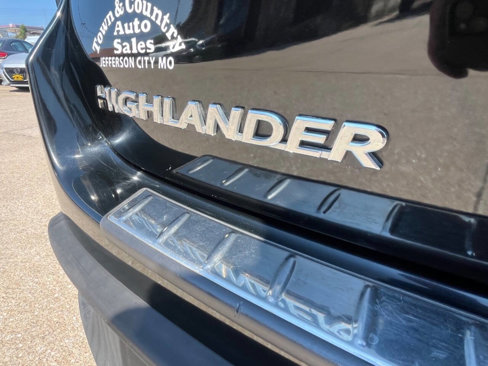 Used 2015 Toyota Highlander Limited image 14