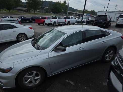 Used 2018 Chevrolet Malibu LS w/ LPO, Convenience Package 2 image 2