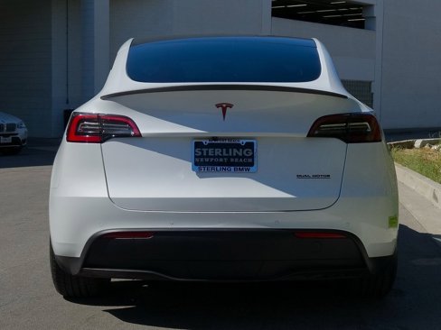 Used 2022 Tesla Model Y Performance image 30
