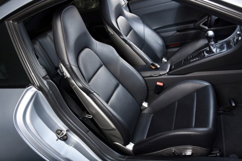 Used 2016 Porsche 911 Carrera GTS image 17
