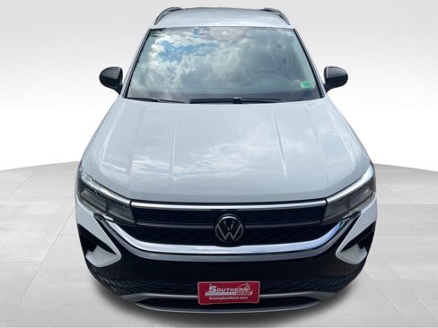 Used 2024 Volkswagen Taos S image 13