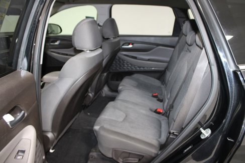 Used 2019 Hyundai Santa Fe SE image 23