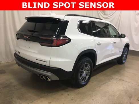 Used 2025 GMC Acadia Elevation image 4
