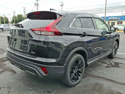 Used 2022 Mitsubishi Eclipse Cross LE image 7