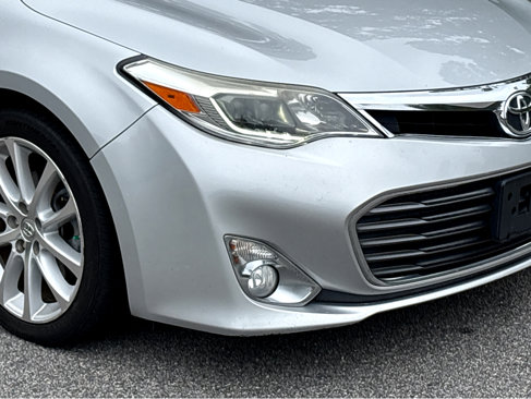 Used 2013 Toyota Avalon image 23
