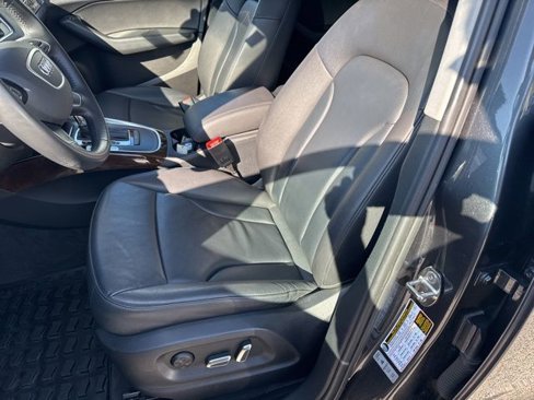 Used 2016 Audi Q5 2.0T Premium Plus w/ Premium Plus Package image 28