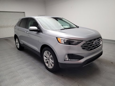 Used 2024 Ford Edge Titanium image 13