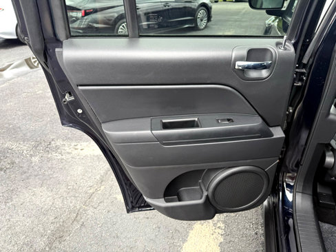 Used 2011 Jeep Compass Latitude image 16