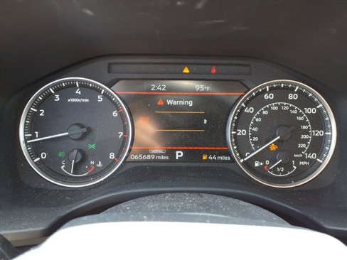 Used 2022 Mitsubishi Outlander SE image 25